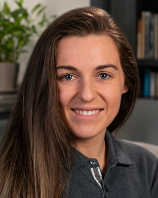 Photo of Michaela Wik, Clinical Social Work/Therapist