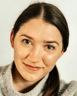Photo of Electra Byers, Counselor, Trauma, Anxiety, Couples, Parents, Somatic