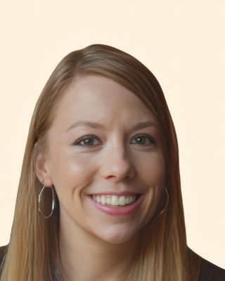 Photo of Lisa Moen, Psychologist, PhD, PsyD