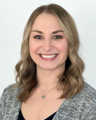 Photo of Emma Rosenbloom, LMHC, Counselor