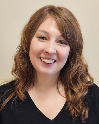 Photo of Autumn Legue, Registered Psychotherapist (Qualifying), MACP