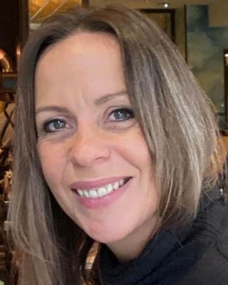 Photo of Lisa Hancock, Counsellor, MBACP