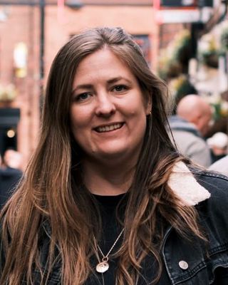 Photo of Becky Lewis, Psychotherapist, MSc, UKCP Trainee