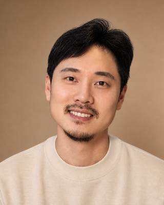 Photo of Paul Shin, Psychotherapist, MA