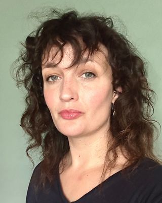 Photo of Hannah Aspell, Counsellor, MA, MBACP