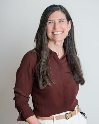 Photo of Lisa Thoman, Psychologist, PhD