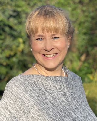 Photo of Rachel Hunter Counselling, Counsellor in Witney, England