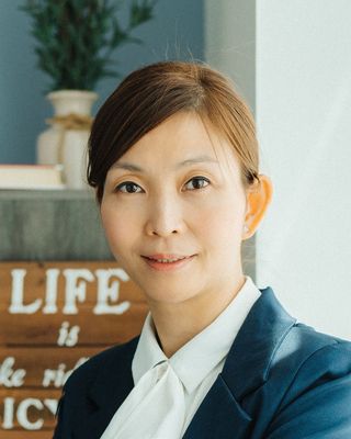 Photo of Phyllis Wai Ng, Registered Psychotherapist, MA, RP, CCC
