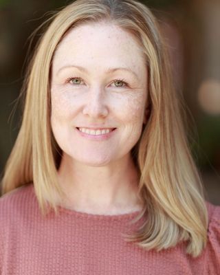 Photo of Laura McClinton, Marriage & Family Therapist, LMFT