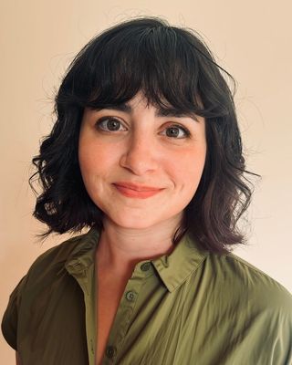 Photo of Samantha Caplinger, LPCC, ART-BC, LPAT