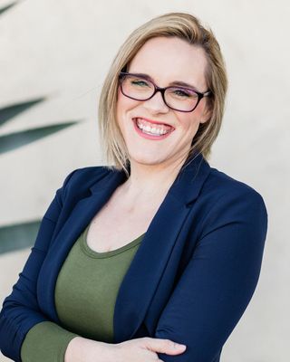 Photo of Kristin M Martinez, Marriage & Family Therapist, MS, LMFT