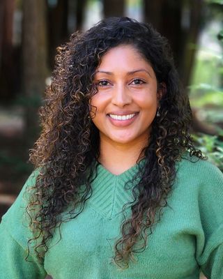 Photo of Swasthi Naidu, Marriage & Family Therapist, LMFT