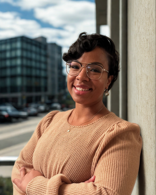 Photo of Shaunae Unique Tolson, Licensed Professional Counselor, LPC
