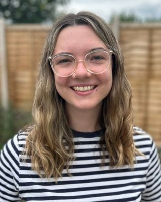 Photo of Olivia Clare Allan-Beer - Livvy Allan-Beer, Psychotherapist, MA, HCPC-Music Therap.