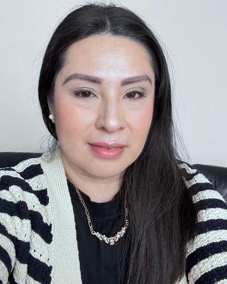 Photo of Lizbeth Simon, Pre-Licensed Professional, MSW