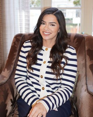 Photo of Amber Casas, Pre-Licensed Professional, RMFTI