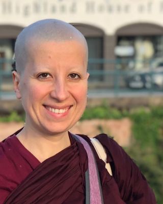 Photo of Narine Jallatyan, Marriage & Family Therapist Associate, MA, AMFT