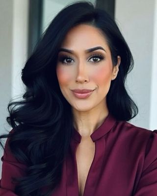 Photo of Negin Safarmehdi, Marriage & Family Therapist, LMFT