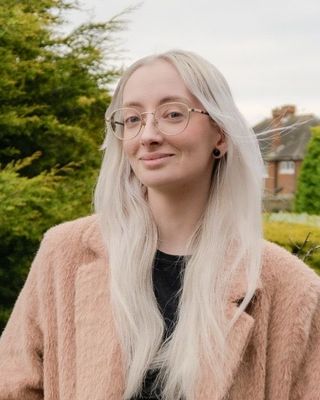 Photo of Jade Flello, Psychotherapist, MBACP
