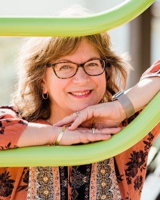 Photo of Linda M Callahan, Clinical Social Work/Therapist, LCSW-C