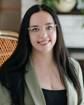 Photo of Hailey Cornelius, Registered Provisional Psychologist in T8N, AB