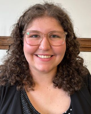 Photo of Ericca Wascher, Registered Psychotherapist (Qualifying), MA, BA