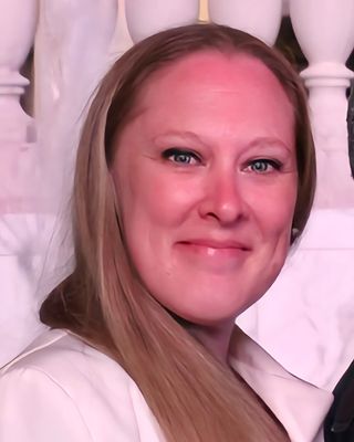 Photo of Amanda Harper, Registered Psychotherapist, MSW, RSW, RP