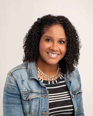 Photo of Shavon Meyers, Counselor, LMHC