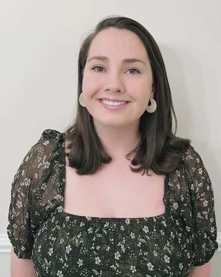 Photo of Emorie Worthington, LCSW Associate, LCSWA