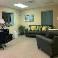 Gallery Photo of Comfortable therapy office