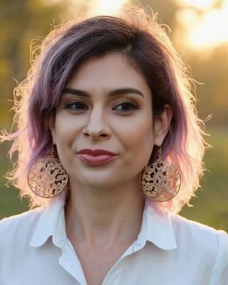 Photo of Bianca Ivania Slaviero, Associate Clinical Social Worker