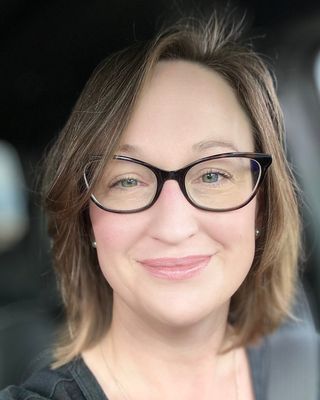 Photo of Shannon Gordon, Counsellor, RCS, MTC