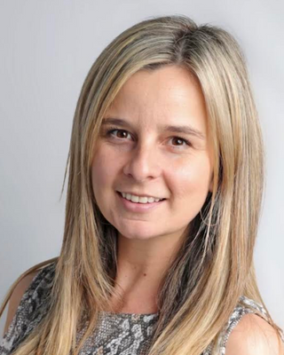 Photo of Sierra Flynn, Marriage & Family Therapist, LMFT, EMDR, IFS