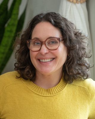 Photo of Robin Rosenberg, Pre-Licensed Professional