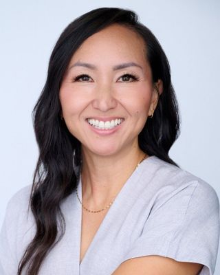 Photo of Diana Nguyen, Psychiatric Nurse Practitioner, PMHNP