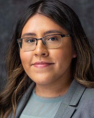 Photo of Dennis Garrido Aviles, Pre-Licensed Professional in Oak Park, IL