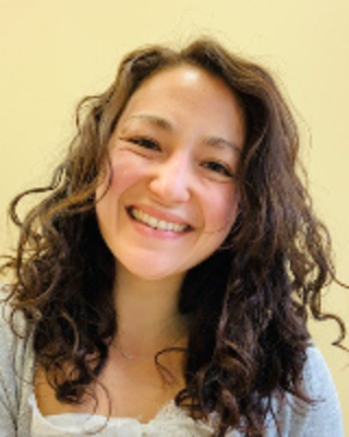 Photo of Cam Ostrow, Clinical Social Work/Therapist in Newton, MA