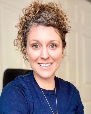 Photo of Erica Weitz, Psychologist, PhD, PMH-C