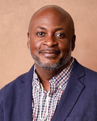 Photo of Hasson Stavis, Marriage & Family Therapist, LMFT
