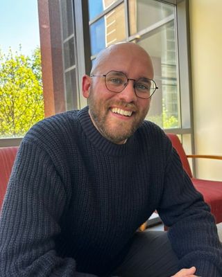 Photo of Christian Billalba, Marriage & Family Therapist Associate, LAMFT