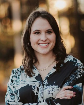 Photo of Kaitlyn Roedl, Licensed Professional Counselor, LPC