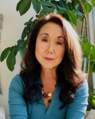 Photo of Marilyn Y Jhung - Stay or Leave After Infidelity; Clarity Intensives, Clinical Social Work/Therapist, MSW, LCSW, CPD, Coach
