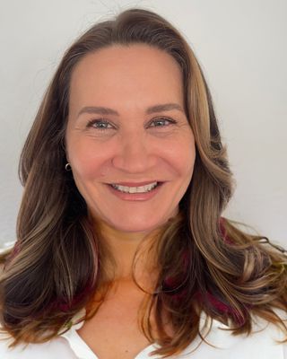 Photo of Dr. Nadia Thalji, Psychologist, PhD