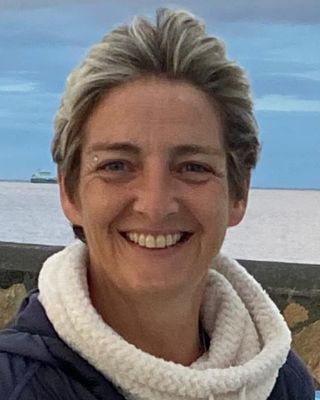 Photo of Lesley Dempsey - Lesley Dempsey, Psychotherapist, Pre-Accredited Member IACP