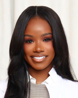 Photo of Shadarion Kinsey, Psychiatric Nurse Practitioner, PMHNP