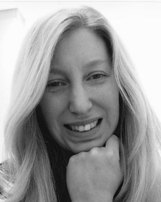Photo of Claire Haden, Psychotherapist, MBABCP