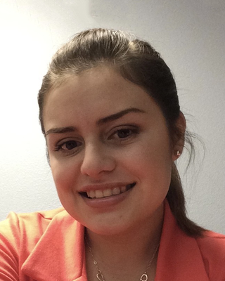Photo of Noemi Flores, Clinical Social Work/Therapist, LCSW