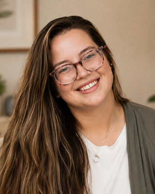 Photo of Riley (Katie) Dunn, Clinical Social Work/Therapist, LCSW