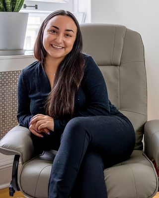 Photo of Ida Milani, Marriage & Family Therapist, LMFT
