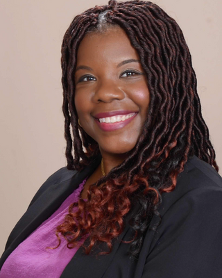 Photo of Janel Davis, Marriage & Family Therapist, LMFT